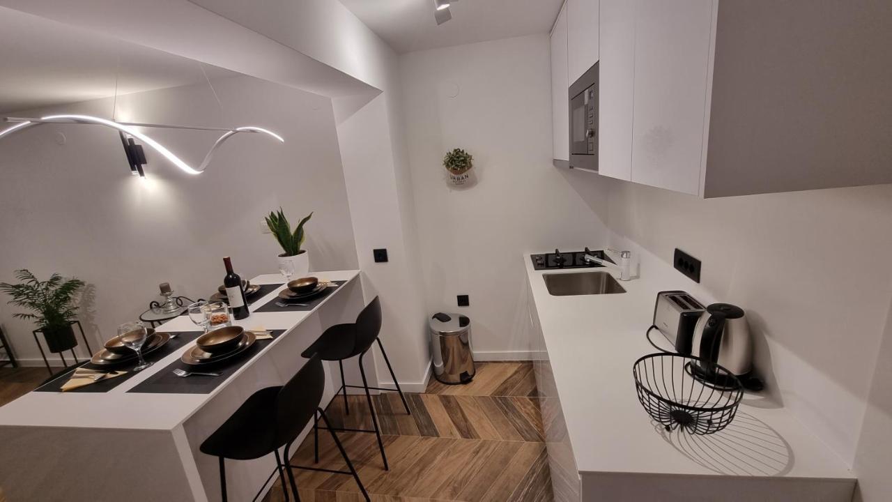 Beautiful Apartment,amazing View,parking! *